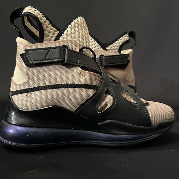 Nike shoes no box - Picture 4 of 10